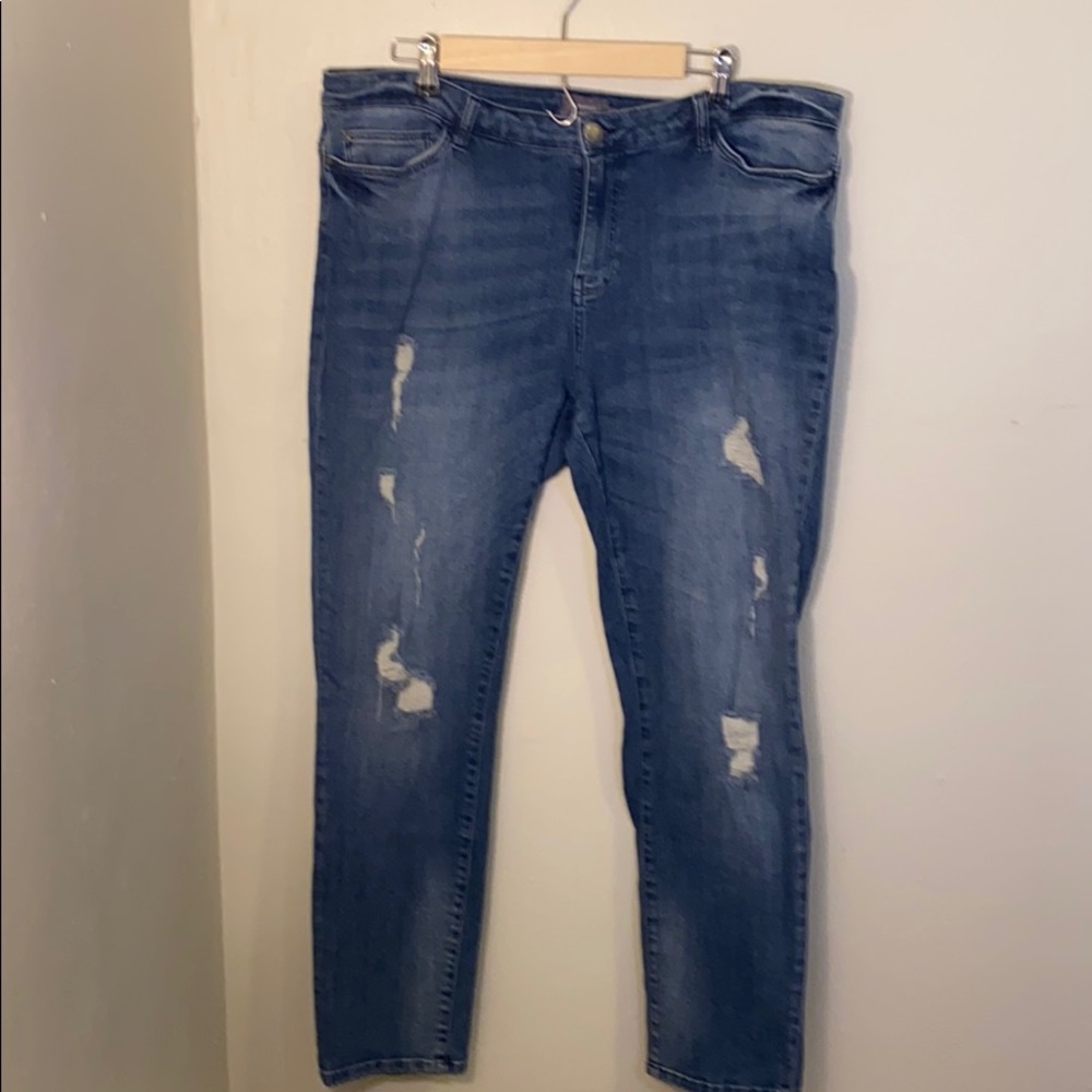 EUC Junarose Slim Slink Mid Blue Destroyed Jeans